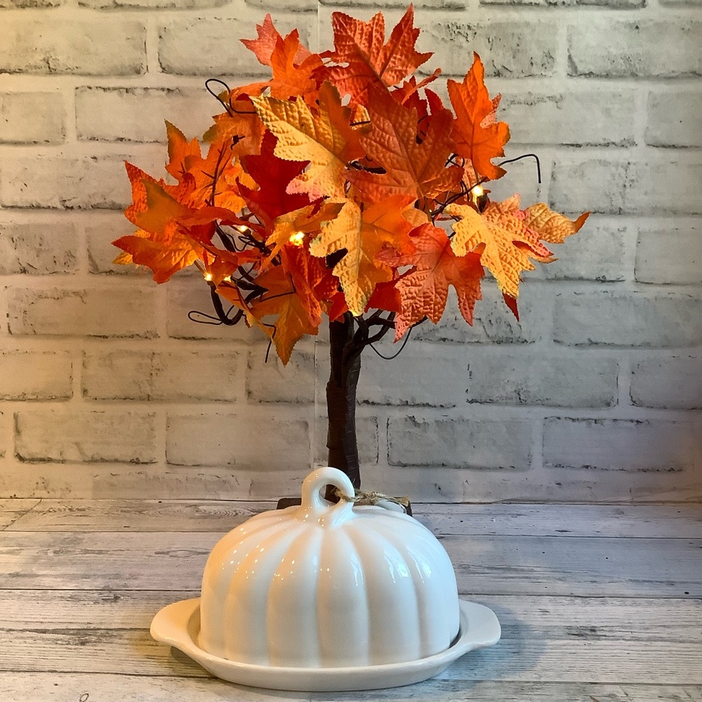 AZZURE HOME Fall Harvest Pumpkin Butter Dish